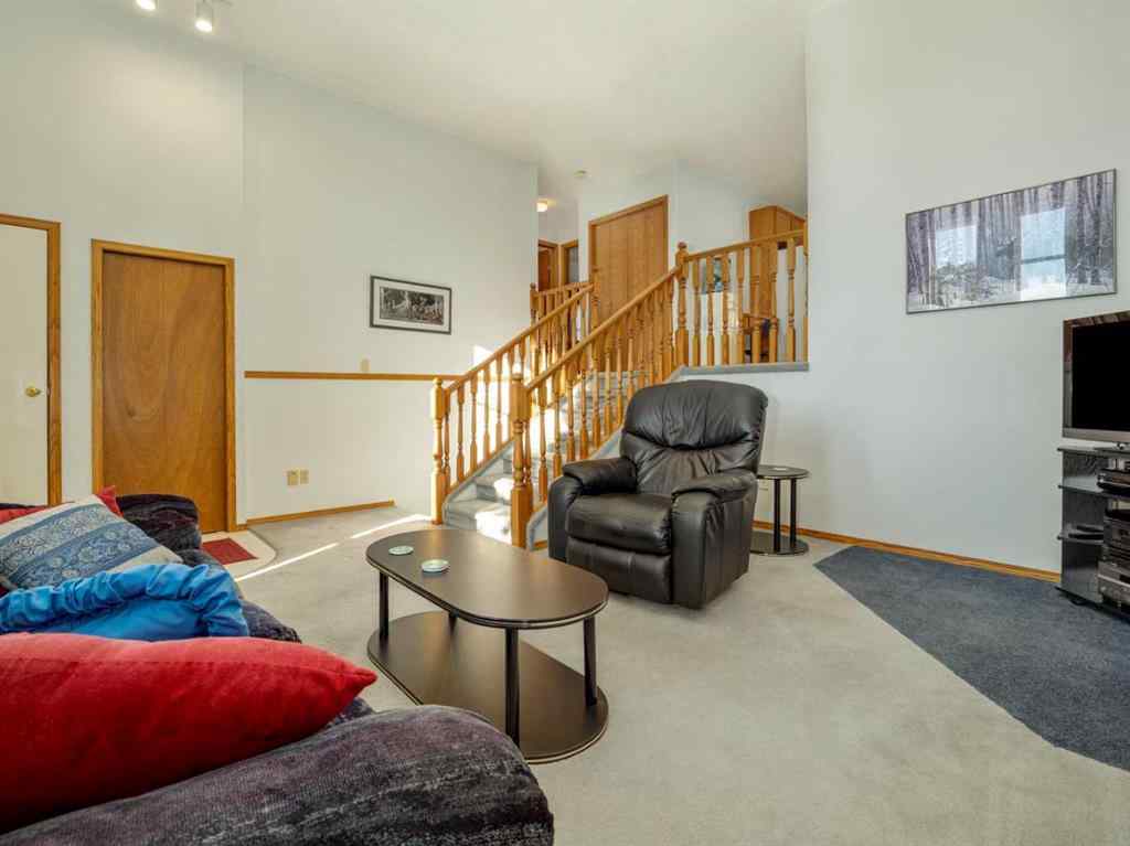 MLS® A2266927 - 2120 17A Avenue  in NONE Coaldale, Residential