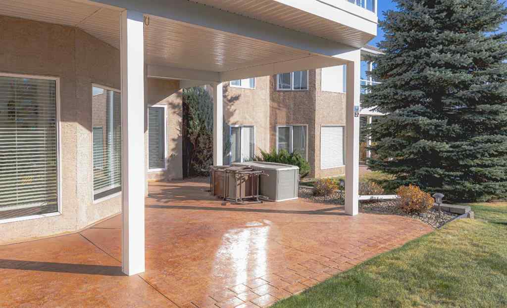 MLS® A2266930 - 17 River Ridge Link NW in Northwest Crescent Heights Medicine Hat, Residential