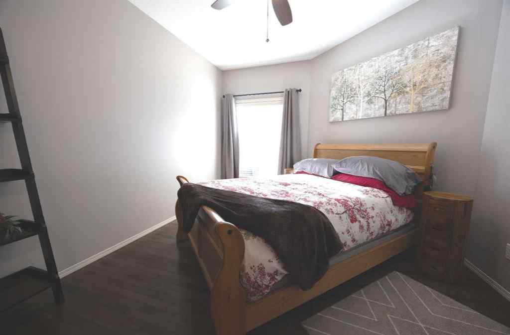 MLS® A2266930 - 17 River Ridge Link NW in Northwest Crescent Heights Medicine Hat, Residential