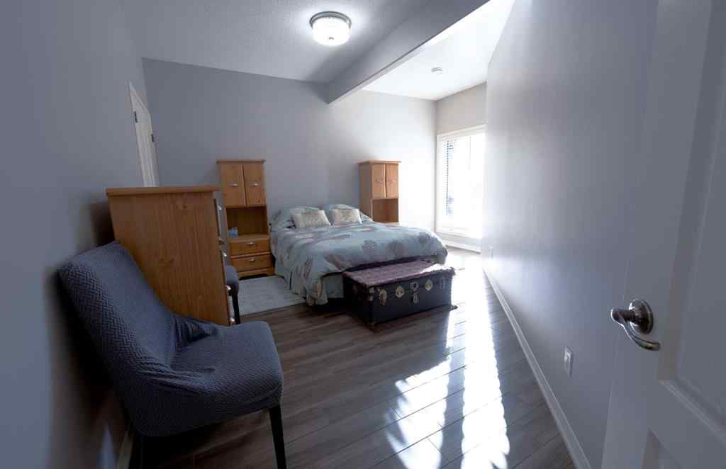 MLS® A2266930 - 17 River Ridge Link NW in Northwest Crescent Heights Medicine Hat, Residential