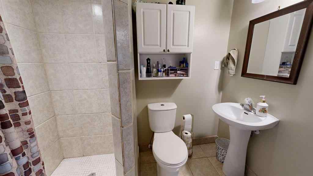 MLS® A2266934 - 6117 51 Avenue  in Rosedale Stettler, Residential