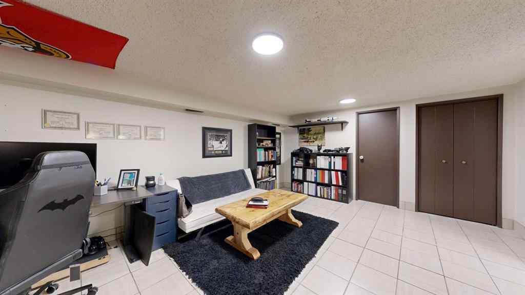 MLS® A2266934 - 6117 51 Avenue  in Rosedale Stettler, Residential