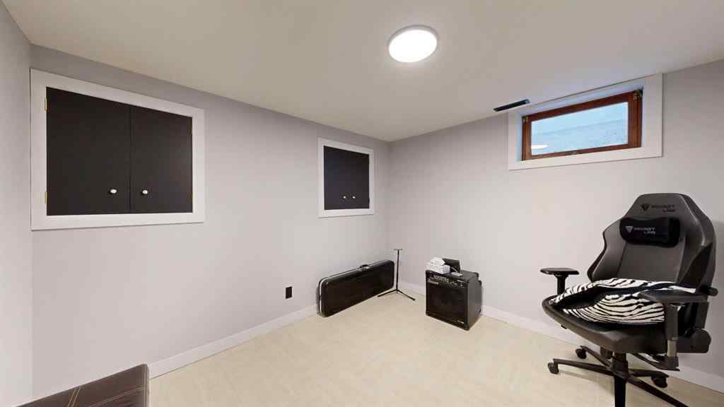 MLS® A2266934 - 6117 51 Avenue  in Rosedale Stettler, Residential