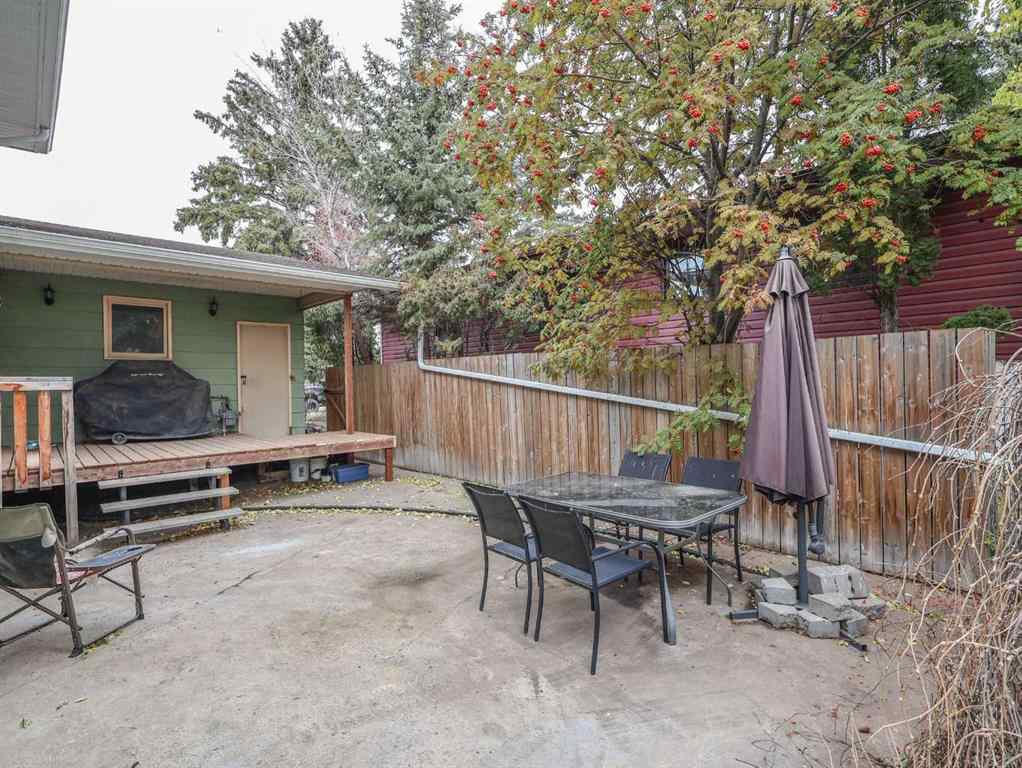 MLS® A2266934 - 6117 51 Avenue  in Rosedale Stettler, Residential