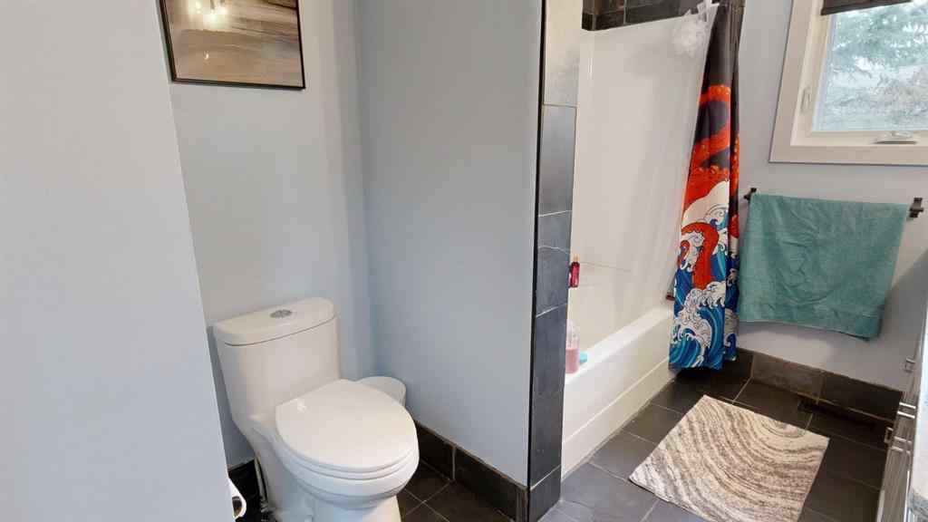 MLS® A2266934 - 6117 51 Avenue  in Rosedale Stettler, Residential