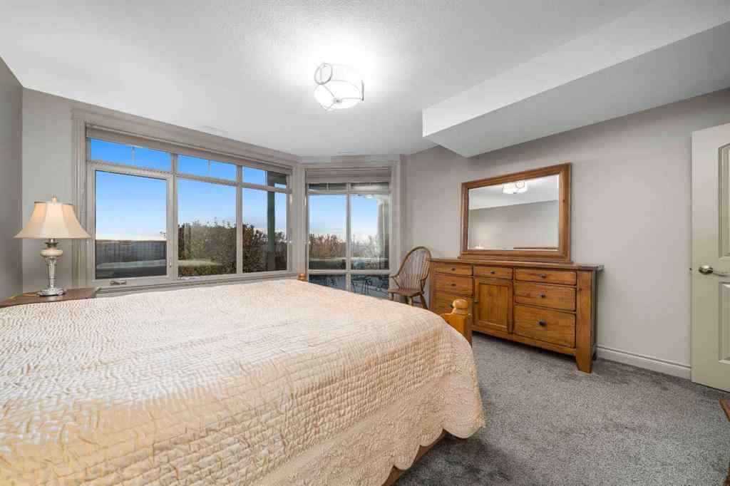 MLS® A2266936 - 30 Palisades Mews NE in Northeast Crescent Heights Medicine Hat, Residential