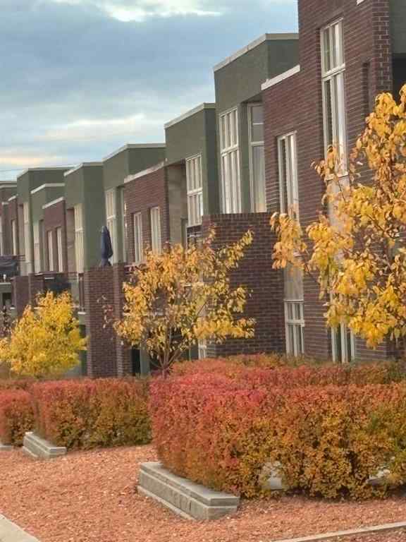 MLS® A2266936 - 30 Palisades Mews NE in Northeast Crescent Heights Medicine Hat, Residential