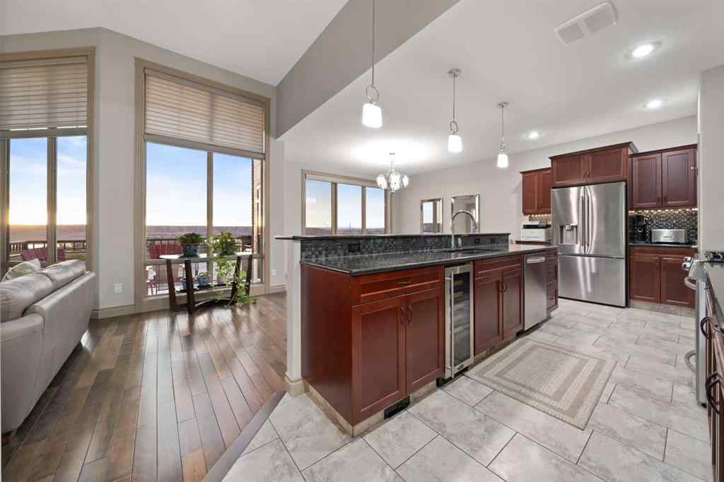 MLS® A2266936 - 30 Palisades Mews NE in Northeast Crescent Heights Medicine Hat, Residential