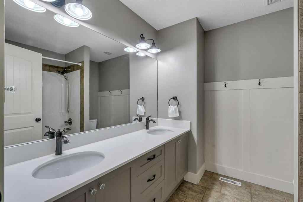 MLS® A2266937 - 315 Crystal Green Close  in Crystal Green Okotoks, Residential