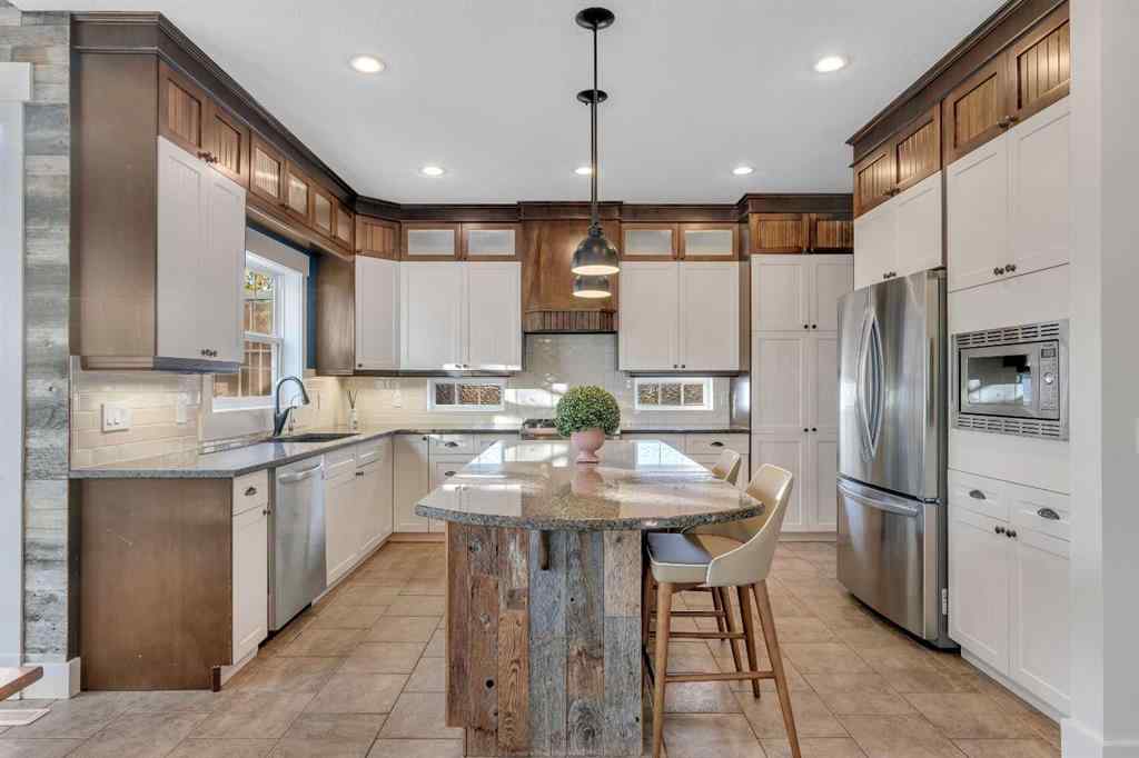 MLS® A2266937 - 315 Crystal Green Close  in Crystal Green Okotoks, Residential