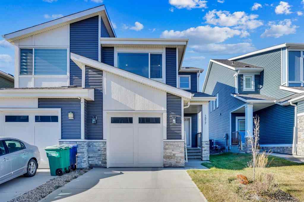 MLS® A2266938 - 1517 Bayview Point SW in Bayview Airdrie, Residential