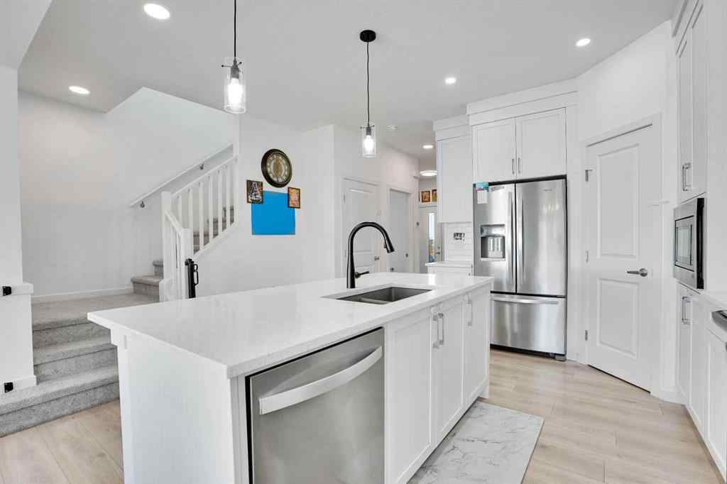 MLS® A2266938 - 1517 Bayview Point SW in Bayview Airdrie, Residential