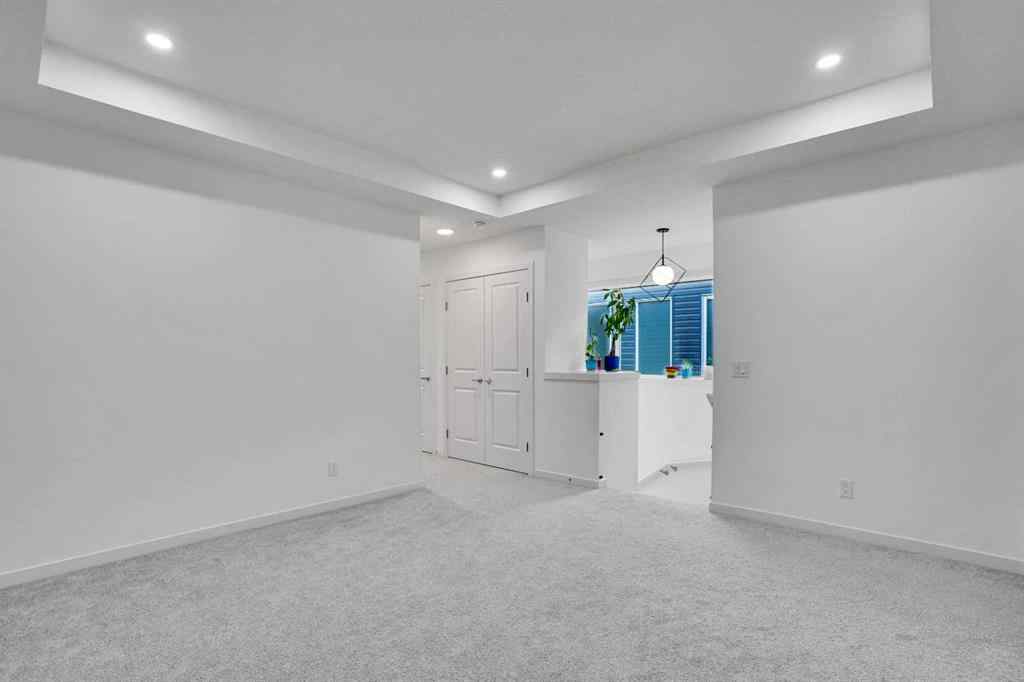 MLS® A2266938 - 1517 Bayview Point SW in Bayview Airdrie, Residential