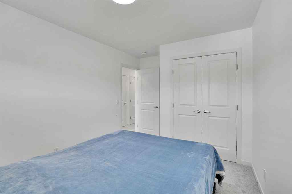 MLS® A2266938 - 1517 Bayview Point SW in Bayview Airdrie, Residential