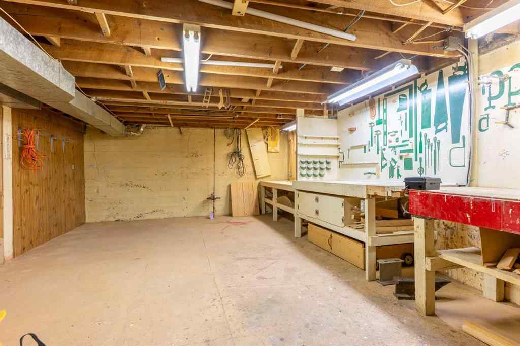 MLS® A2266939 - 61 2 Street SW in SW Hill Medicine Hat, Residential