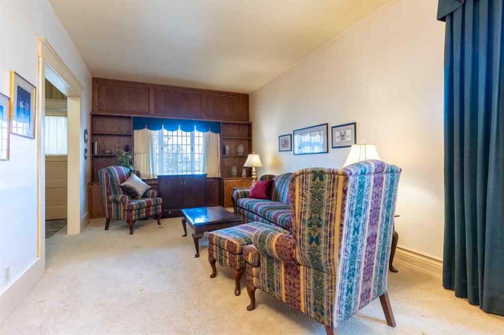 MLS® A2266939 - 61 2 Street SW in SW Hill Medicine Hat, Residential