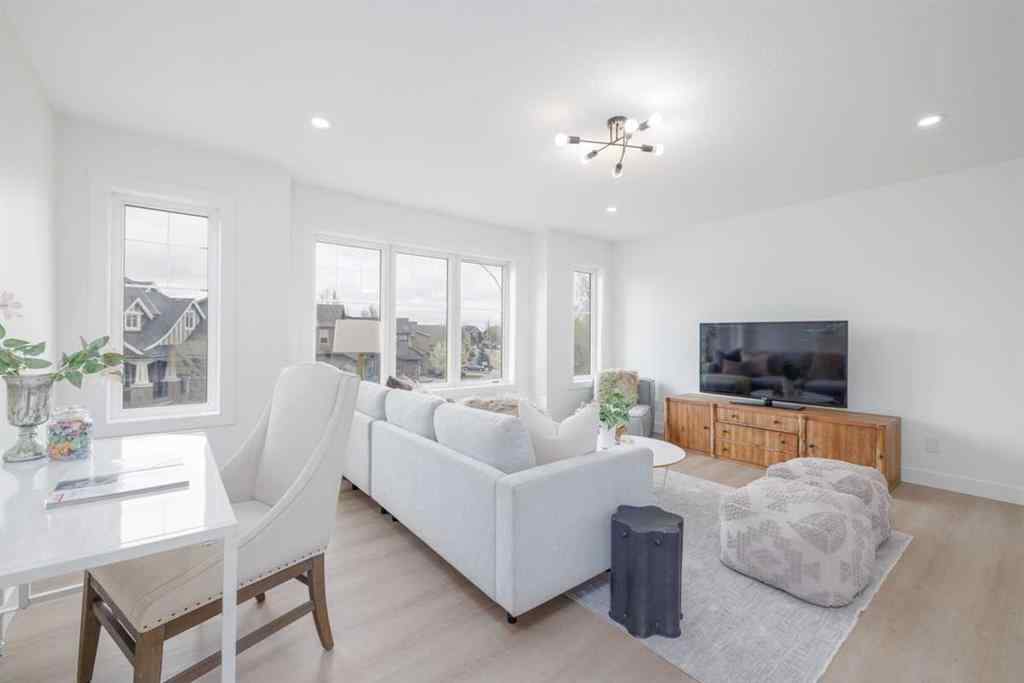 MLS® A2266940 - 208 Coopers Hill SW in Coopers Crossing Airdrie, Residential