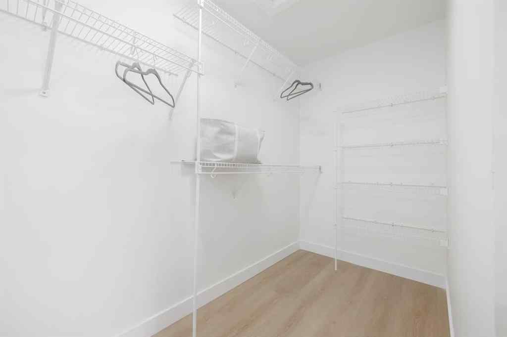 MLS® A2266940 - 208 Coopers Hill SW in Coopers Crossing Airdrie, Residential