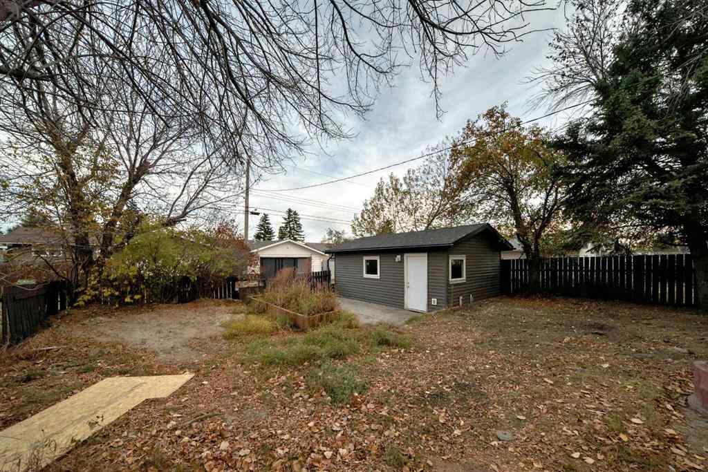 MLS® A2266943 - 6603 Penbrooke Drive SE in Penbrooke Meadows Calgary, Residential