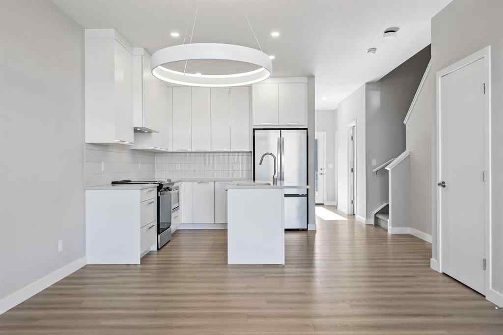 MLS® A2266945 - 7031 Rangeview Avenue SE in Rangeview Calgary, Residential