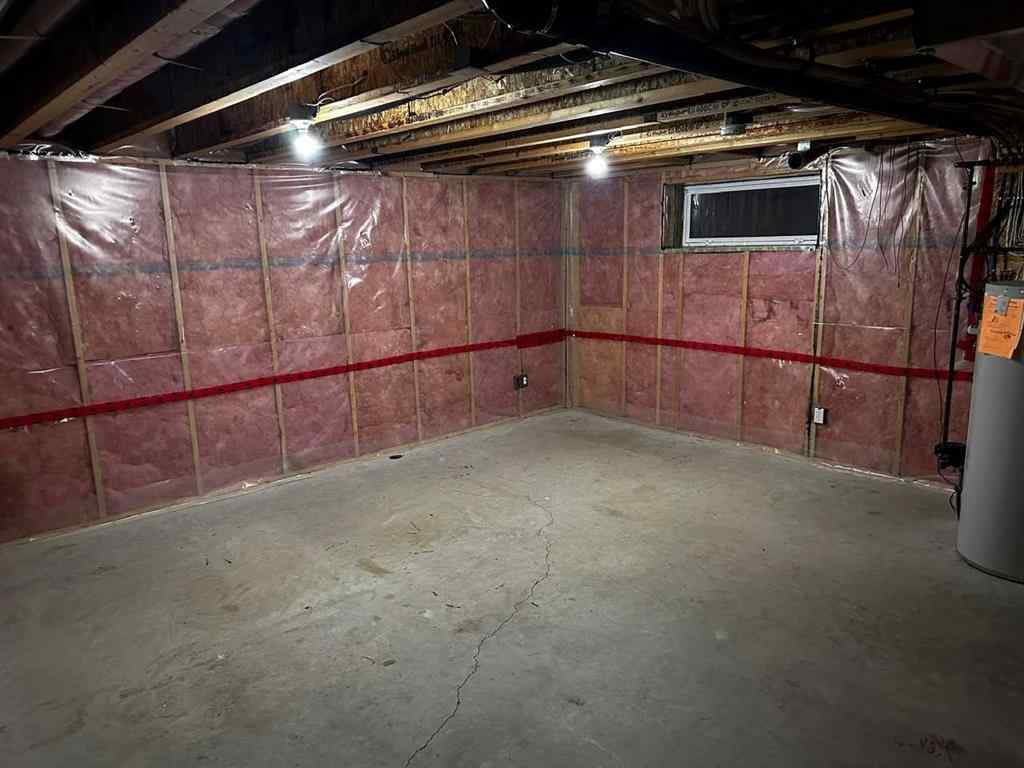 MLS® A2266949 - 10329 70 Avenue  in Mission Heights Grande Prairie, Residential