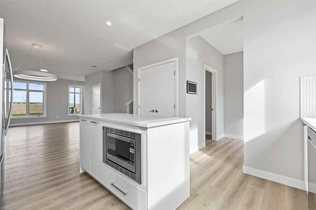 MLS® A2266950 - 7019 Rangeview Avenue SE in Rangeview Calgary, Residential