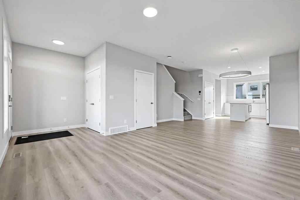 MLS® A2266950 - 7019 Rangeview Avenue SE in Rangeview Calgary, Residential