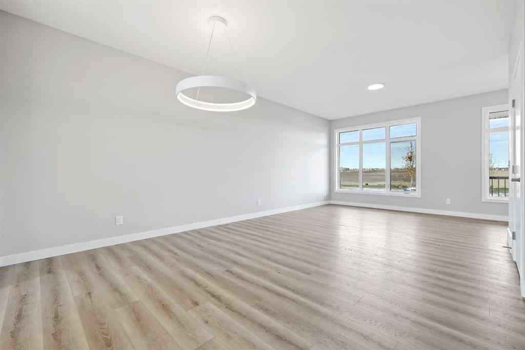 MLS® A2266950 - 7019 Rangeview Avenue SE in Rangeview Calgary, Residential