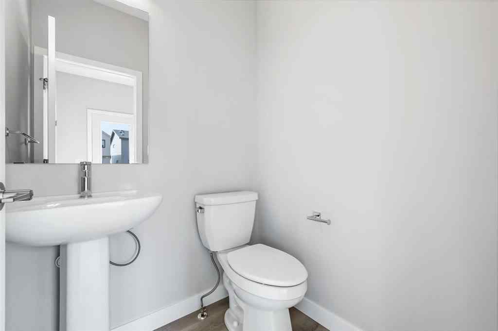 MLS® A2266950 - 7019 Rangeview Avenue SE in Rangeview Calgary, Residential