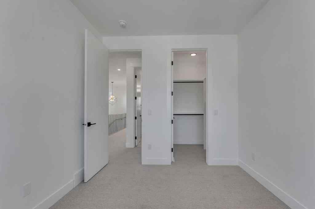 MLS® A2266951 - 454 22 Avenue NE in Winston Heights/Mountview Calgary, Residential