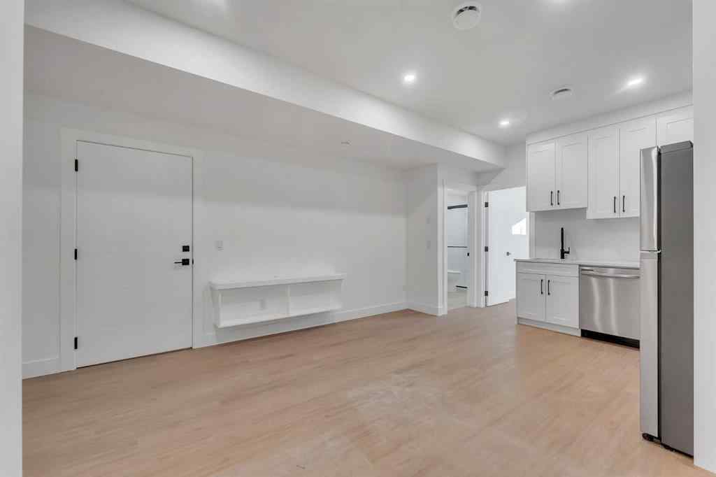 MLS® A2266951 - 454 22 Avenue NE in Winston Heights/Mountview Calgary, Residential