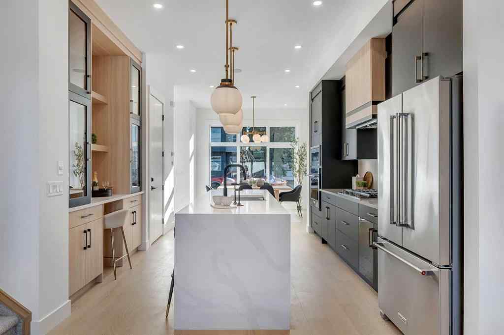 MLS® A2266951 - 454 22 Avenue NE in Winston Heights/Mountview Calgary, Residential