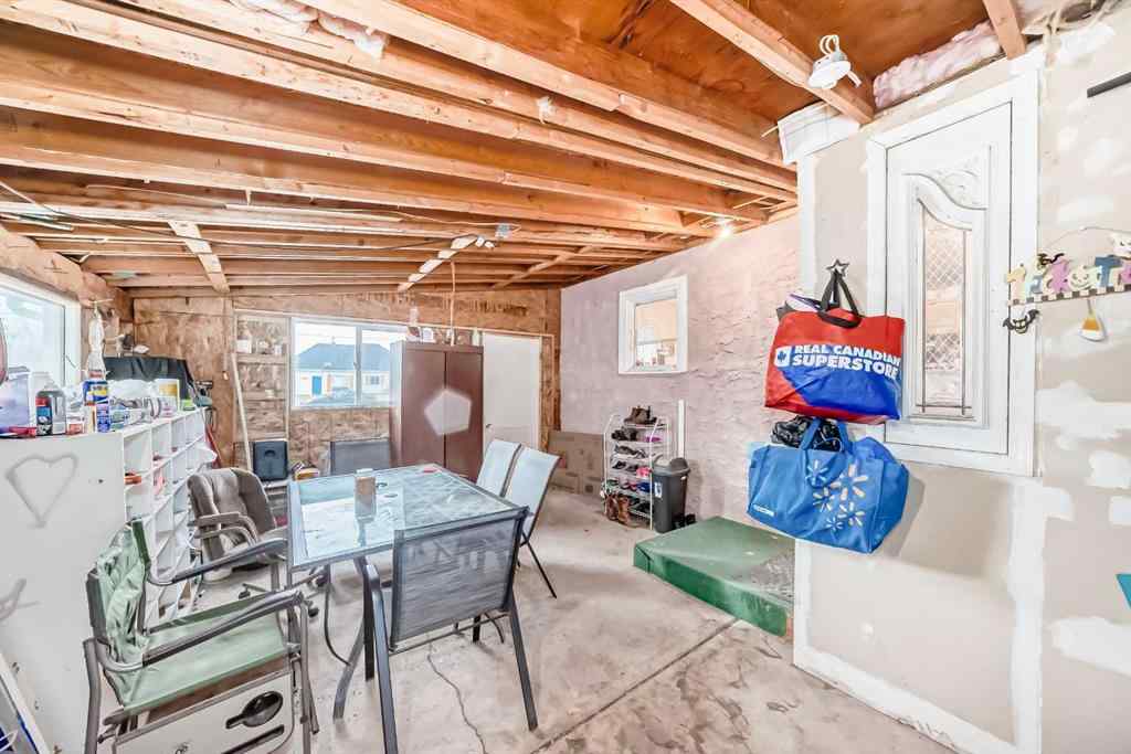 MLS&reg; # A2266955 - 139 W 100  S in NONE Raymond, Residential Open Houses