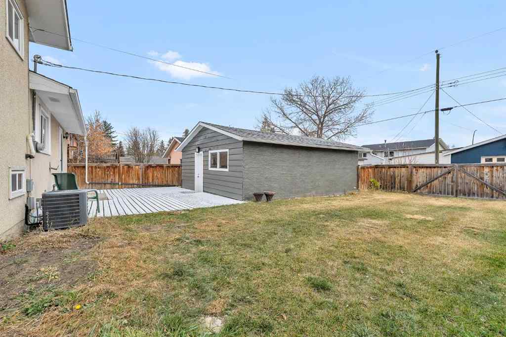 MLS® A2266957 - 220 60 Street SE in Penbrooke Meadows Calgary, Residential