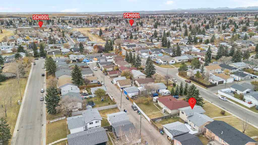 MLS® A2266957 - 220 60 Street SE in Penbrooke Meadows Calgary, Residential