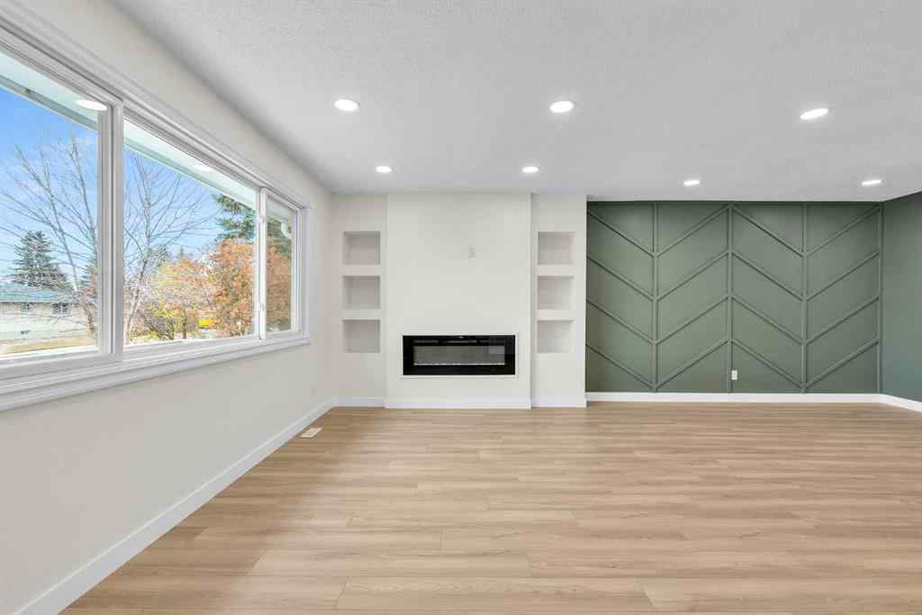 MLS® A2266957 - 220 60 Street SE in Penbrooke Meadows Calgary, Residential