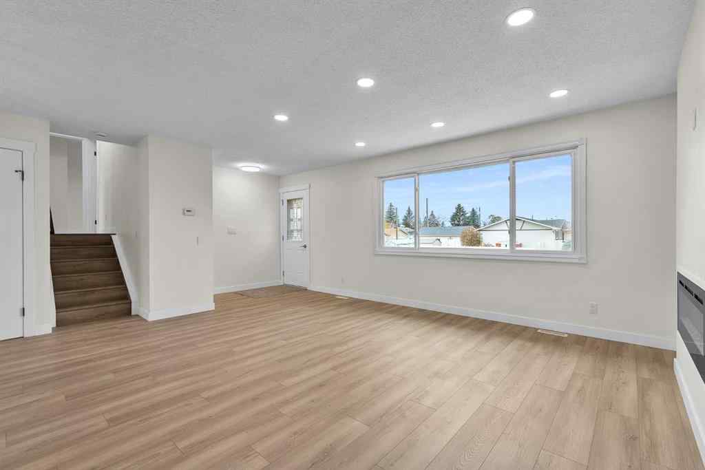 MLS® A2266957 - 220 60 Street SE in Penbrooke Meadows Calgary, Residential