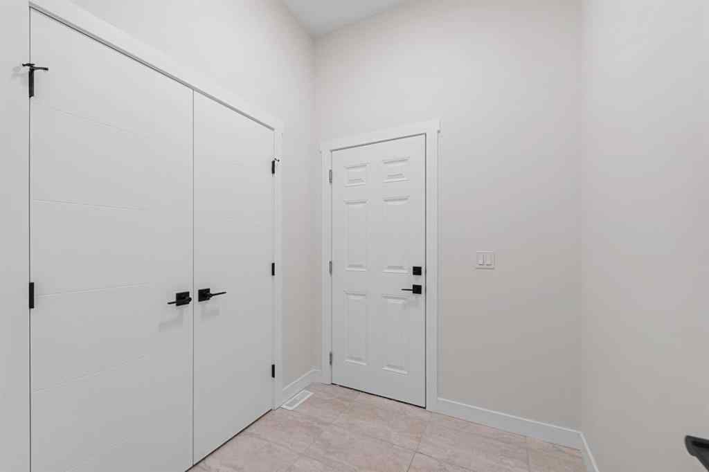 MLS® A2266958 - 27 Wolf Crescent  in Wedderburn Okotoks, Residential