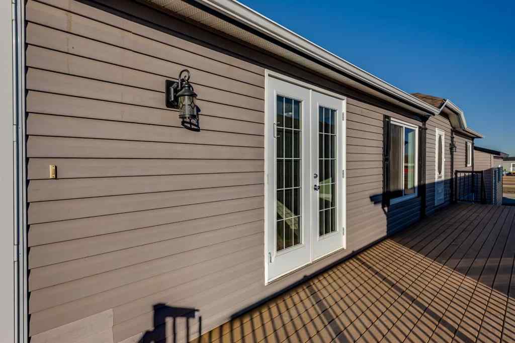 MLS® A2266960 - 18 McKay Place  in Mckay Ranch Blackfalds, Mobile