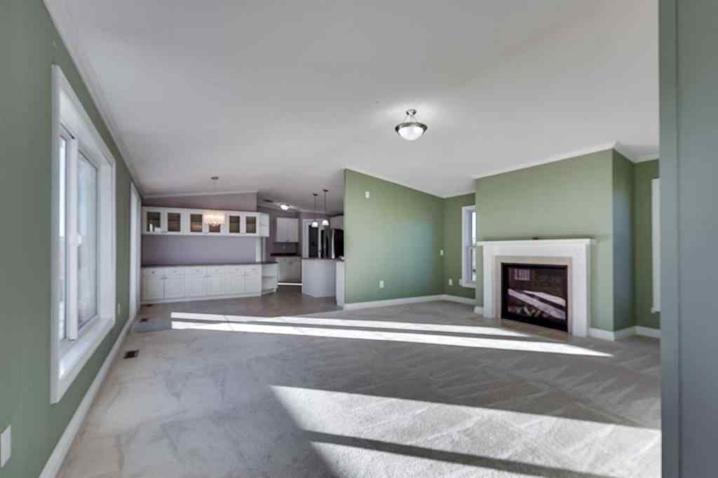 MLS® A2266960 - 18 McKay Place  in Mckay Ranch Blackfalds, Mobile