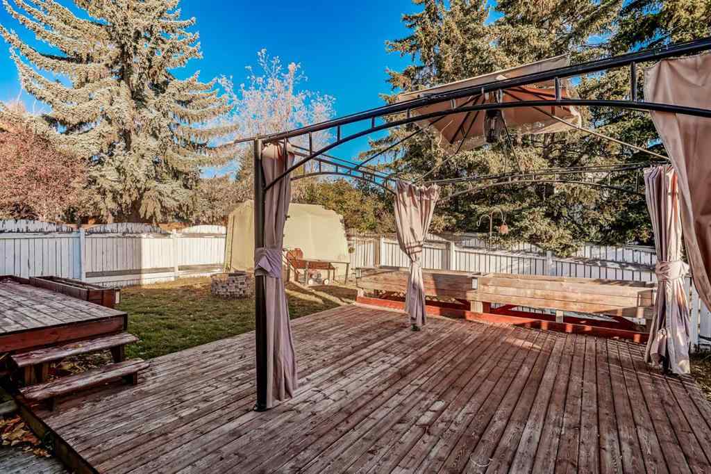 MLS® A2266962 - 8 Millbank Road SW in Millrise Calgary, Residential