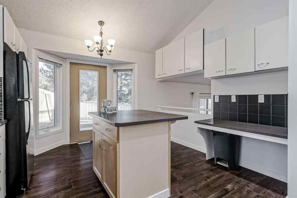 MLS® A2266962 - 8 Millbank Road SW in Millrise Calgary, Residential