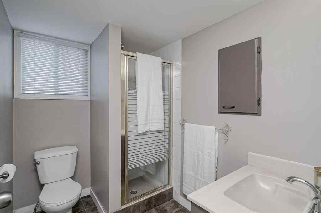 MLS® A2266962 - 8 Millbank Road SW in Millrise Calgary, Residential