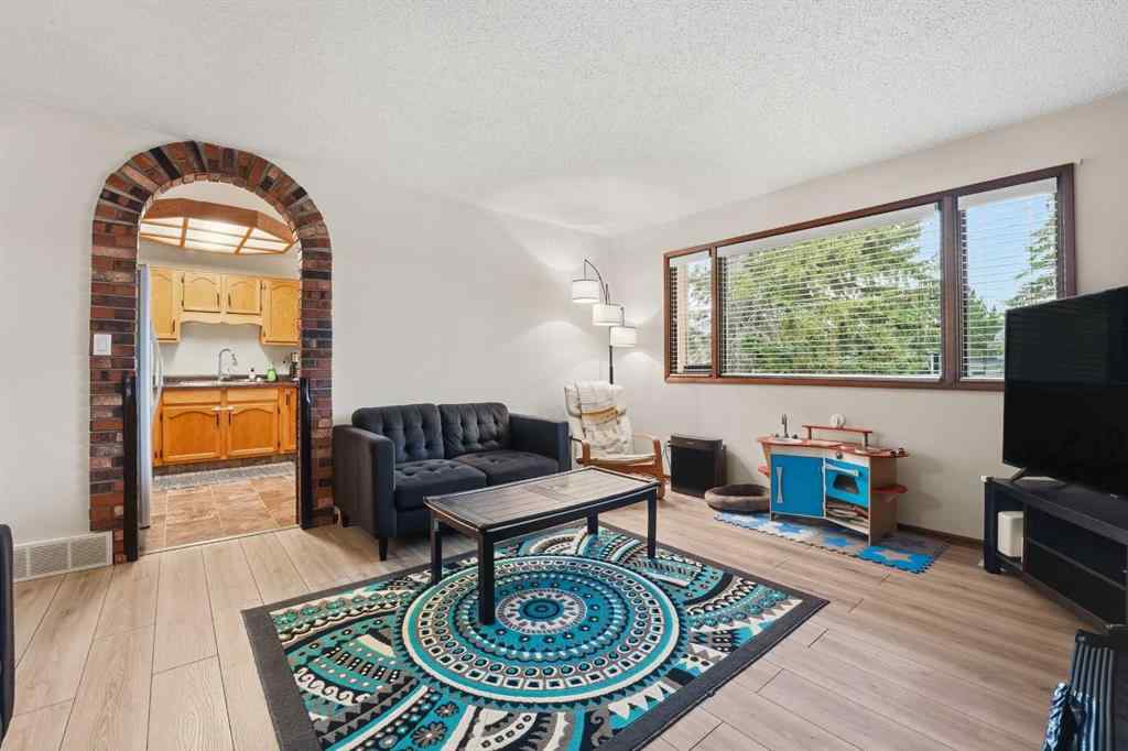 MLS® A2266965 - 62 McLevin Crescent  in Morrisroe Extension Red Deer, Residential