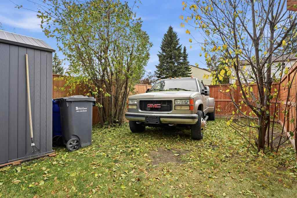 MLS® A2266965 - 62 McLevin Crescent  in Morrisroe Extension Red Deer, Residential