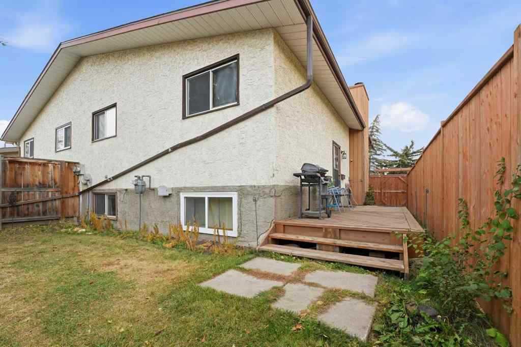 MLS® A2266965 - 62 McLevin Crescent  in Morrisroe Extension Red Deer, Residential