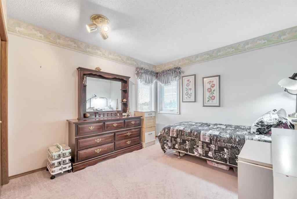 MLS® A2266967 - 517 Lakeside Greens Place  in Lakeside Greens Chestermere, Residential