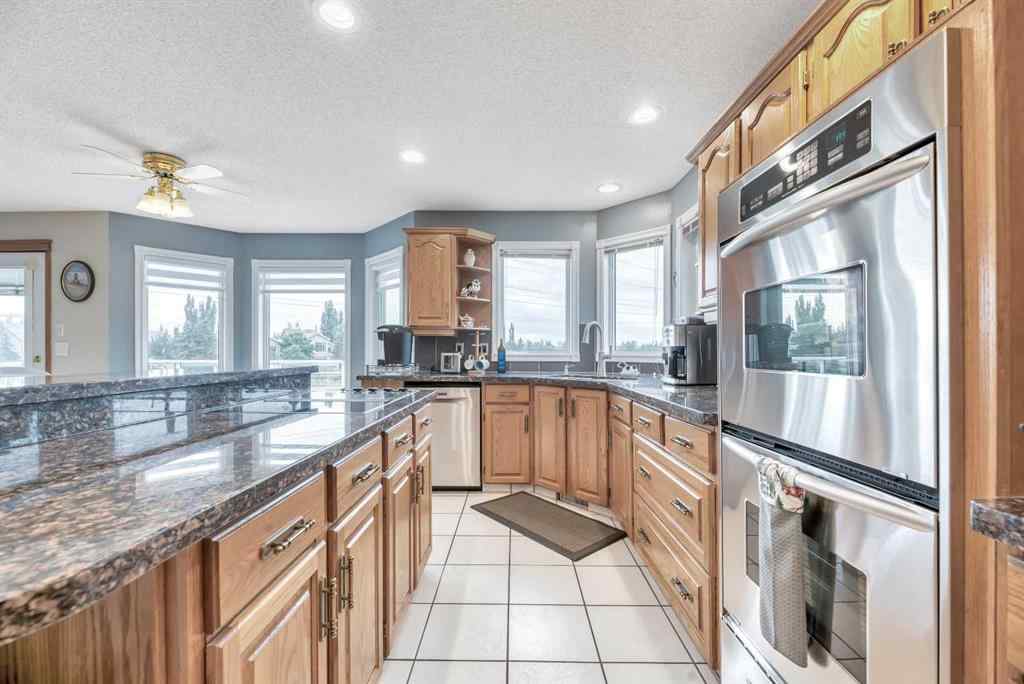 MLS® A2266967 - 517 Lakeside Greens Place  in Lakeside Greens Chestermere, Residential