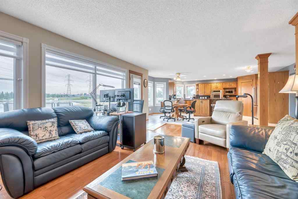 MLS® A2266967 - 517 Lakeside Greens Place  in Lakeside Greens Chestermere, Residential