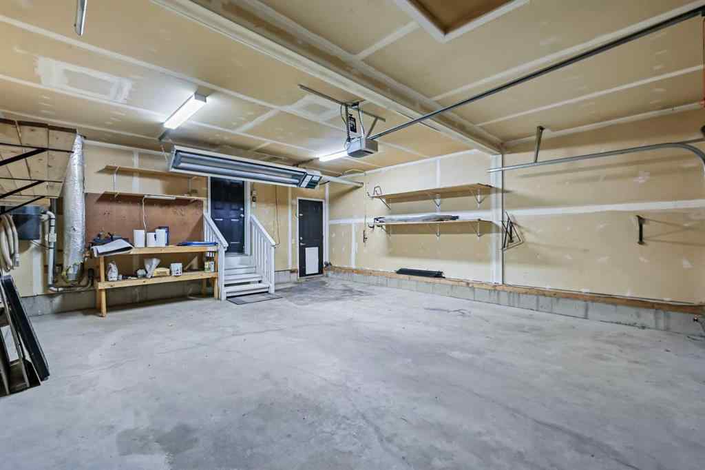 MLS® A2266971 - 276 Oakmere Close  in Westmere Chestermere, Residential